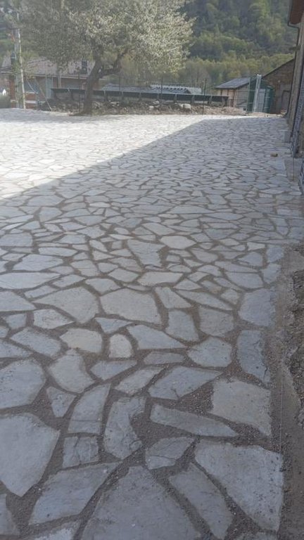 Suelo de cuarcita azul