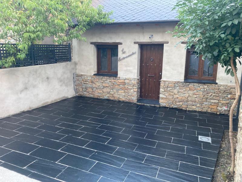 Pizarra negra falsa escuadra