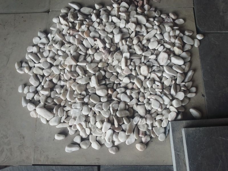 White marble gravel