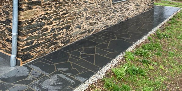 Irregular slate