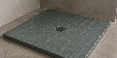 Platos de ducha de pizarra verde 'Campo de Oso'